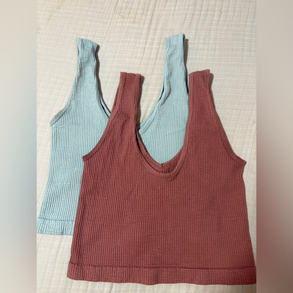 For Elyse Stylish Ribbed Bramis Cropped Top bundle - Sz OS fits most